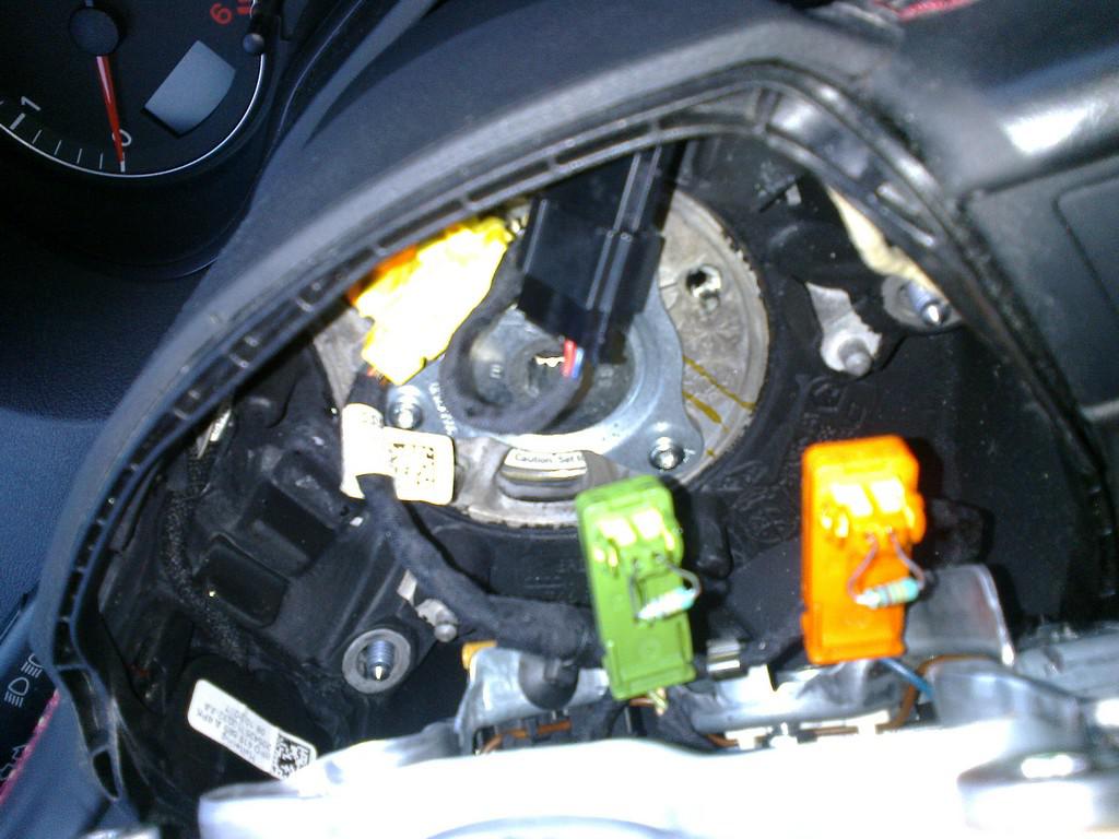 defaut airbag 'N250' Problèmes Electrique ou Electronique Forum Audi A3 8P 8V defaut airbag 'N250' Problèmes Electrique ou Electronique Forum Audi A3 8P 8V