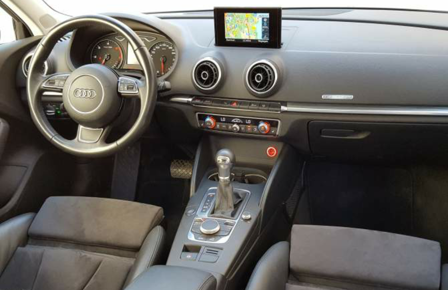 [anthodia3] Audi a3 8v sportback 184ch Ambition Luxe 2014 Garages des A3 8V 2.0 TDI 184ch