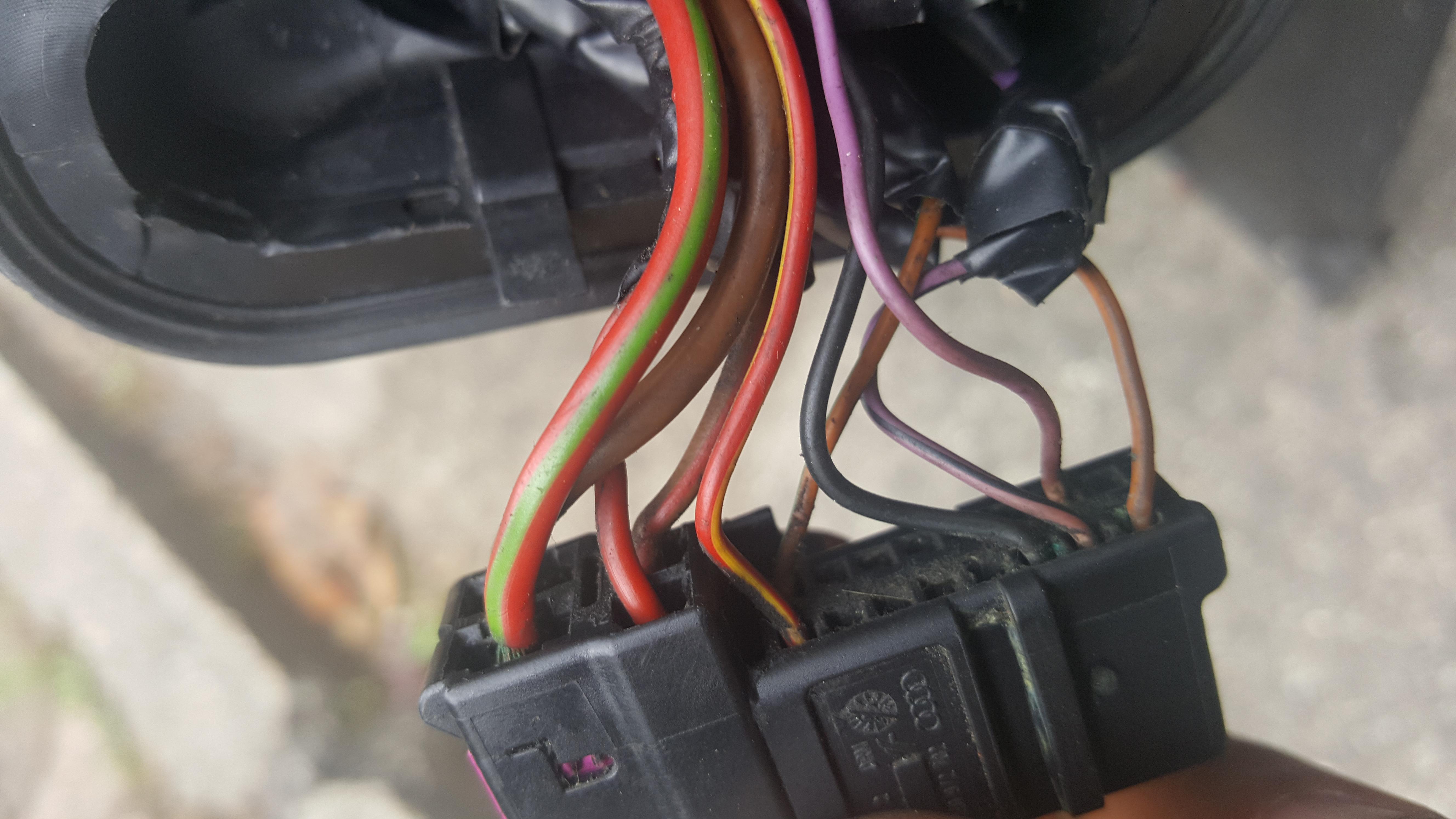 Cable capteur temoin usure cassé - A3 - 8P - 2008 : Problèmes Electrique ou  Electronique - Forum Audi A3 8P - 8V