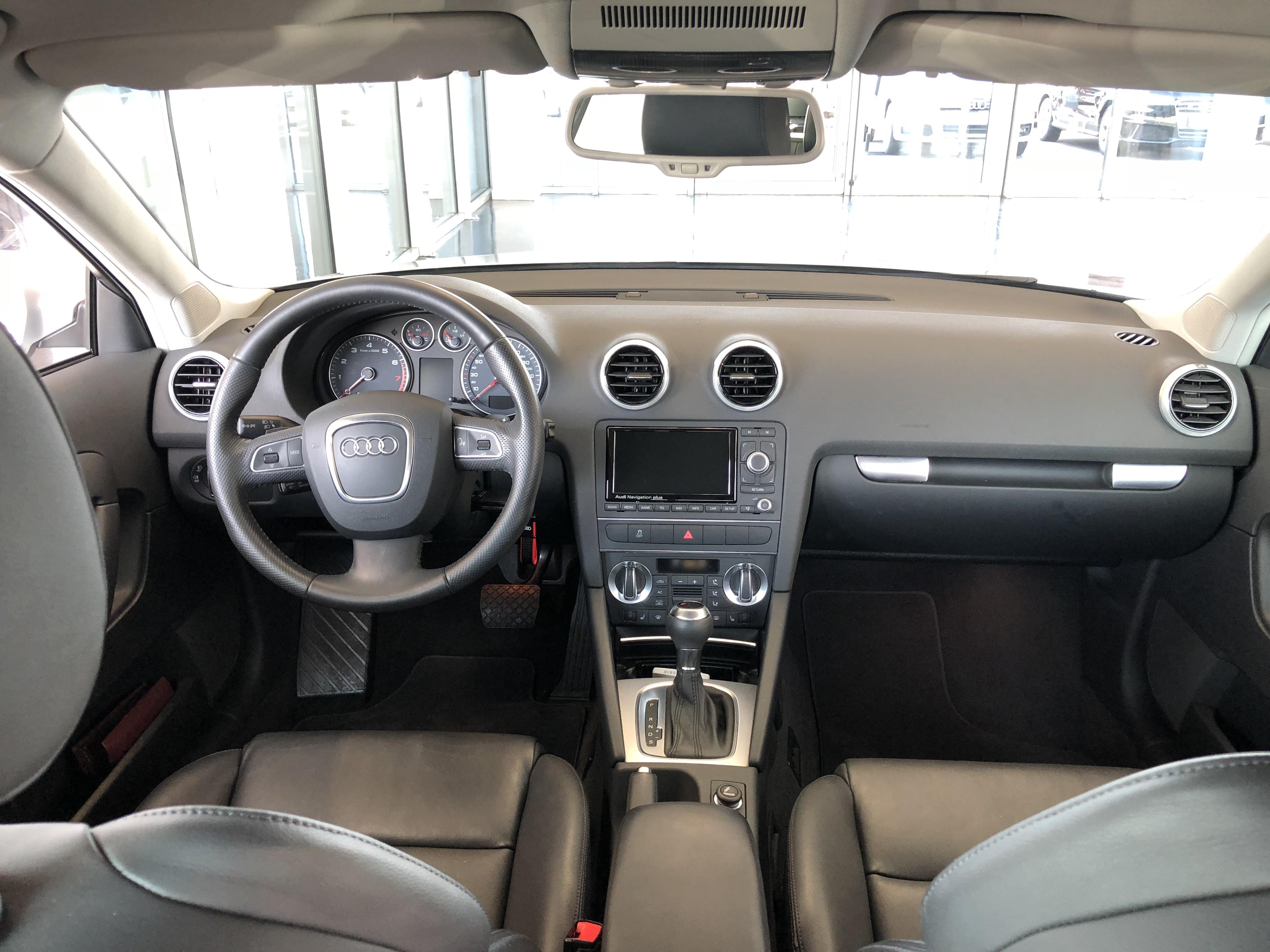Abbeyroad14 2 0 Tfsi 200ch Ambition Luxe 2011
