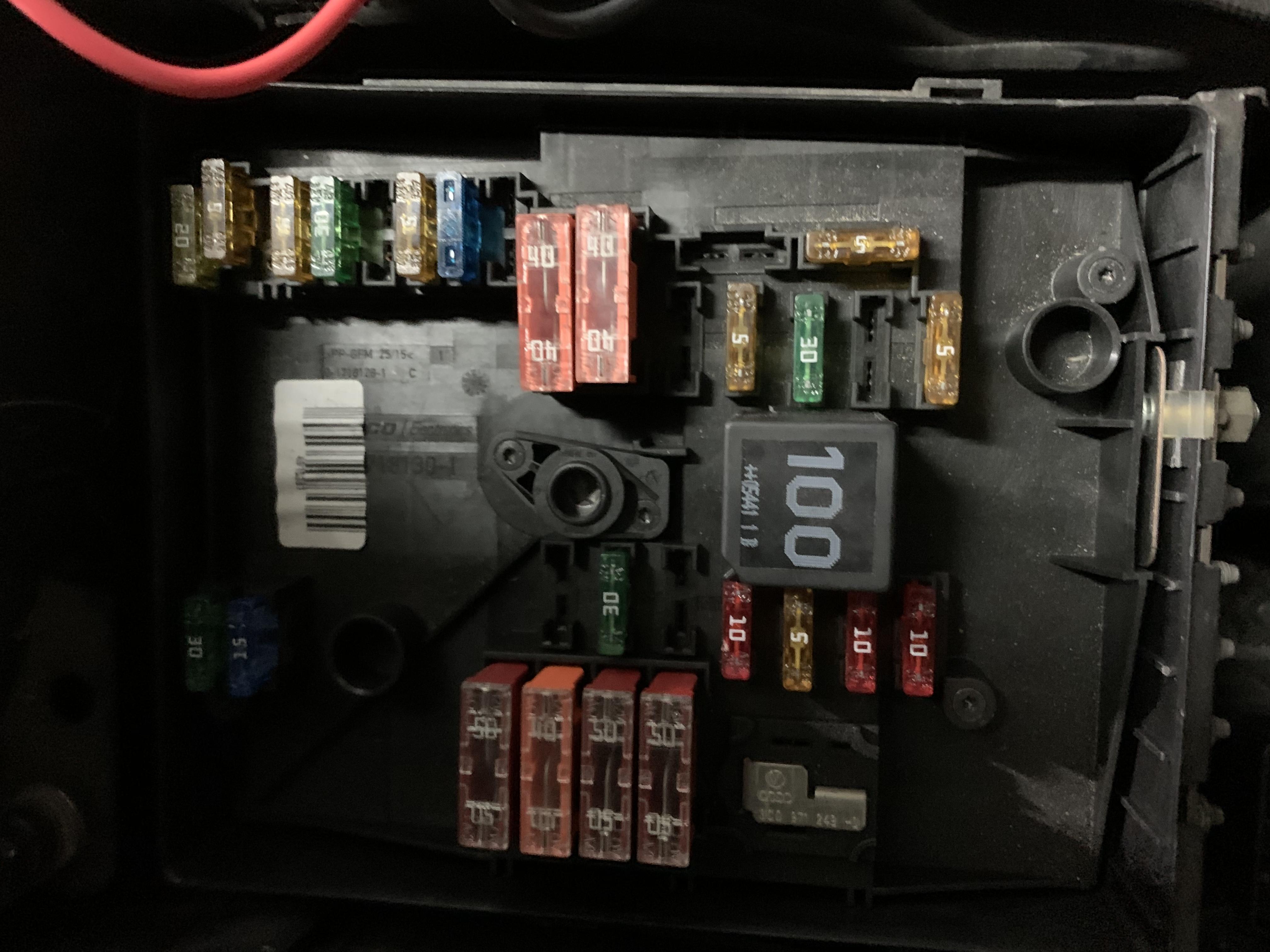 Changement batterie : Problèmes Electrique ou Electronique - Forum Audi A3  8P - 8V